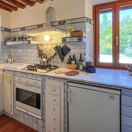 Beautiful In With Kitchen *